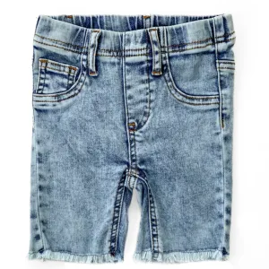 Lenox James - Cut-Off Denim Shorts in Midwash